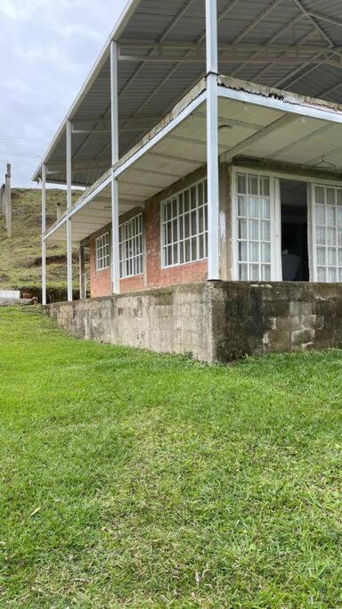 Casa Campestre Chalet Cali