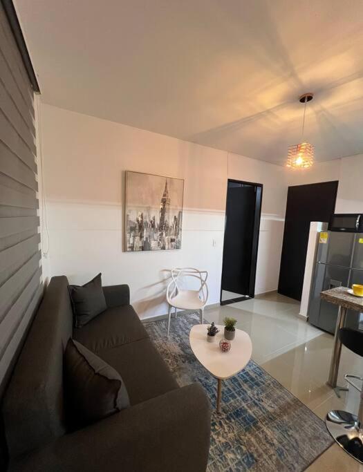 Lujoso Granada Apartamento Cali