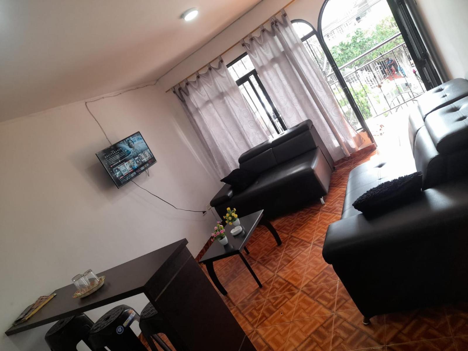 El Jardin 2 *