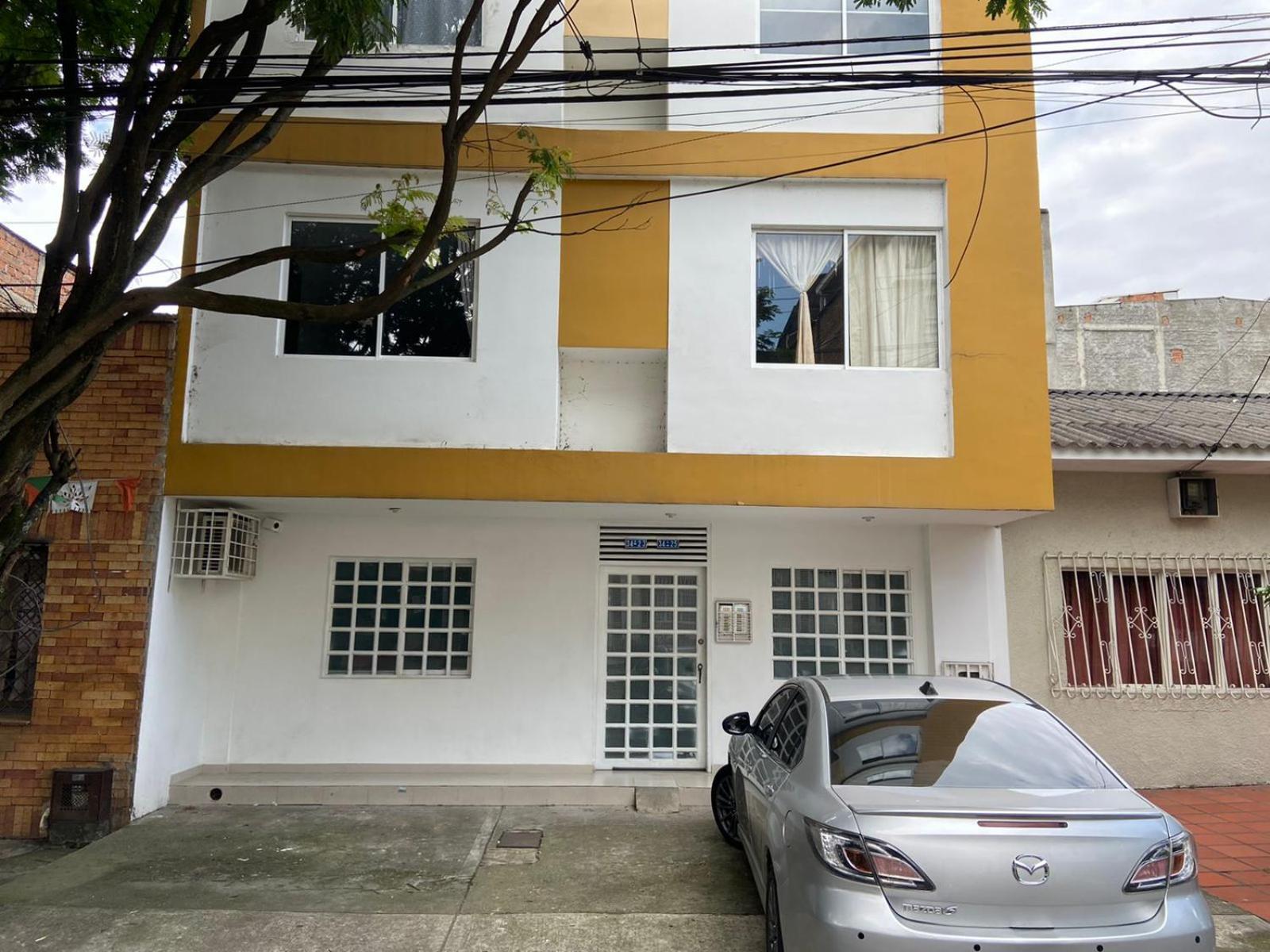 Apartamento San Fernando Oeste 201 *