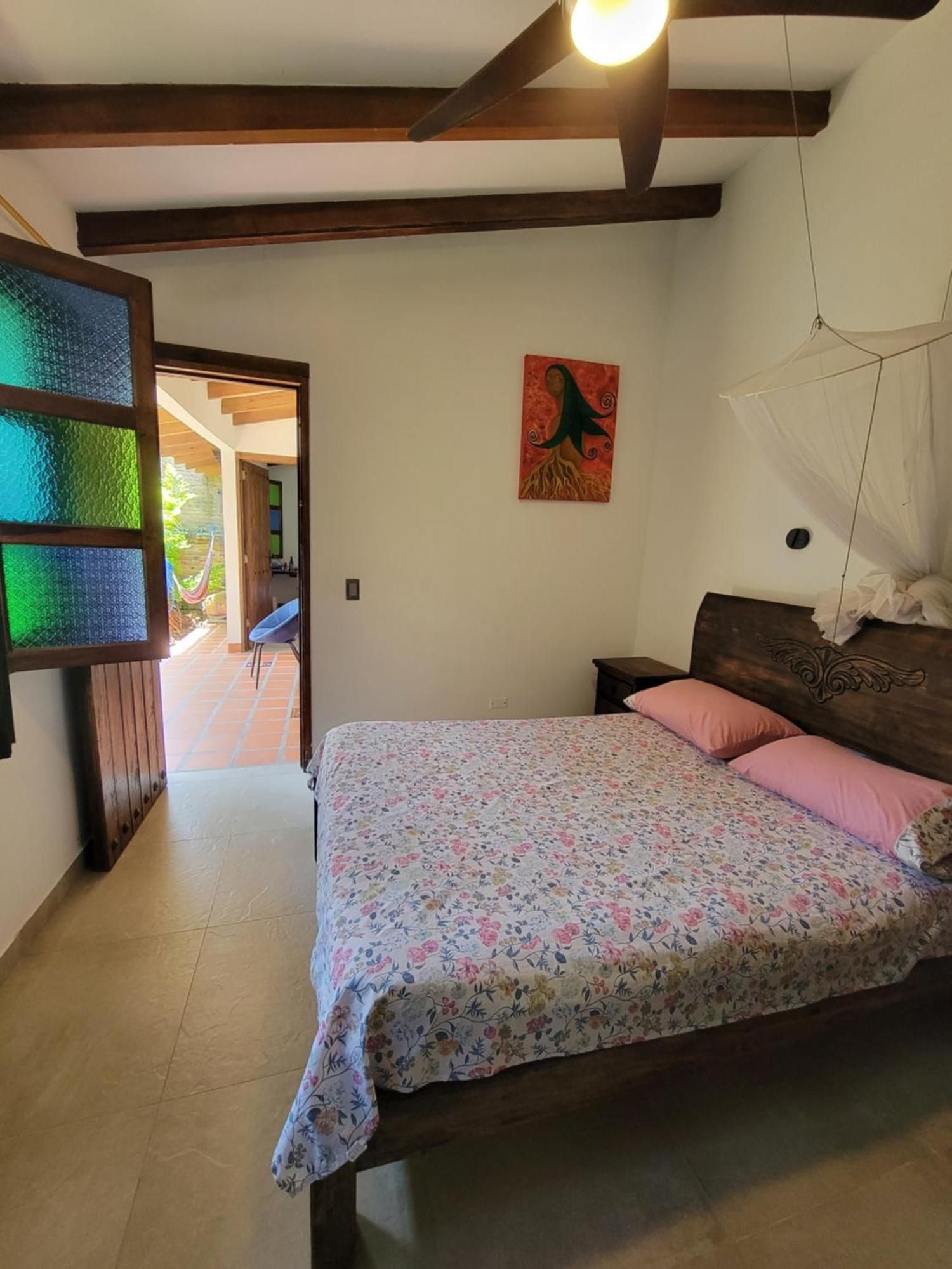 Beautiful Double Room, Private Bathroom, Garden *