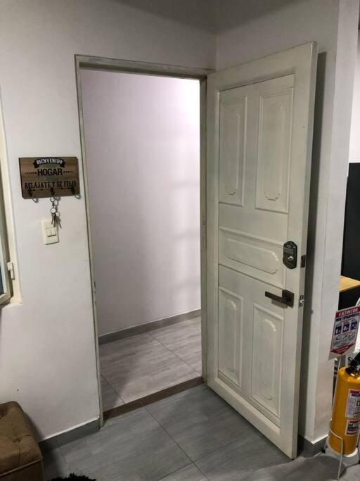 Apartamento Acogedor Y Amplio 102 El Jardin Cali