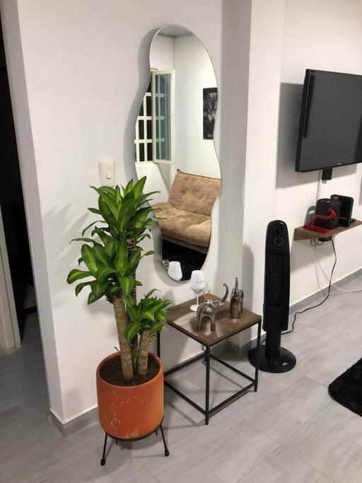 Acogedor Y Amplio 102 El Jardin Apartamento Cali