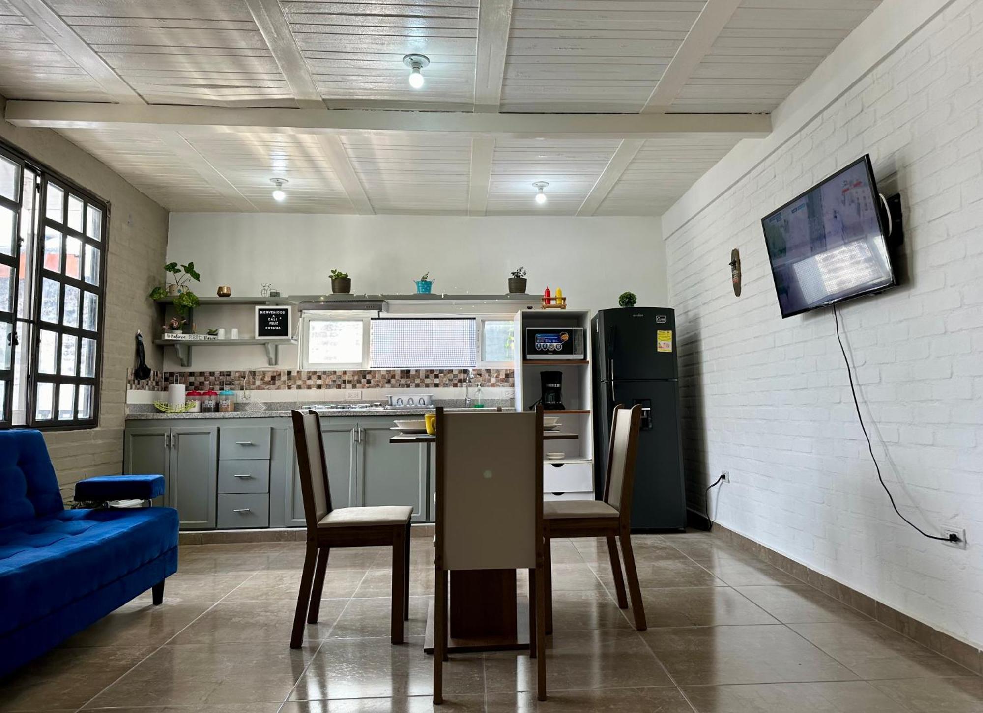 Apartamento Moderno En El Oeste De *