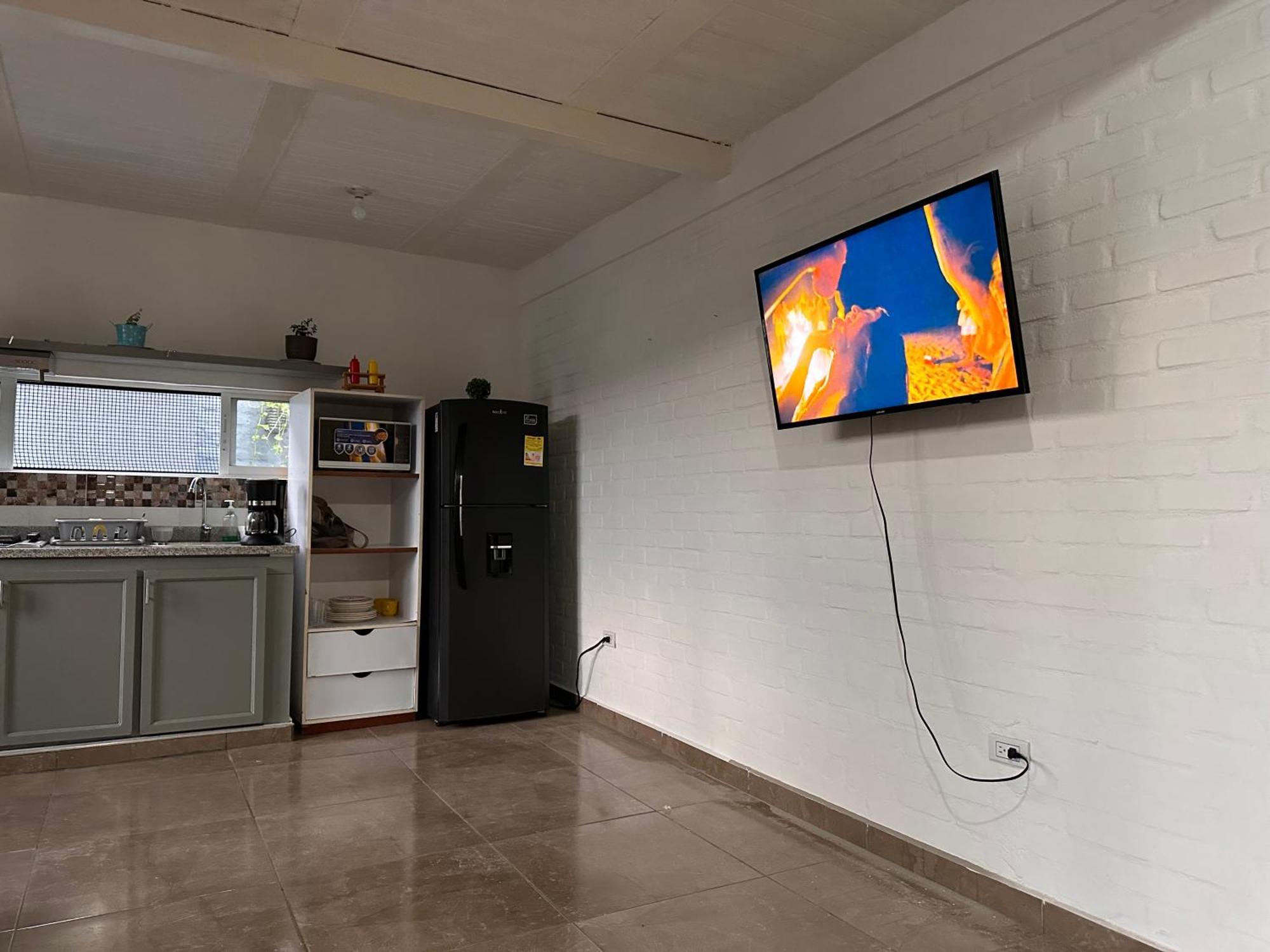 Moderno En El Oeste De Apartamento *