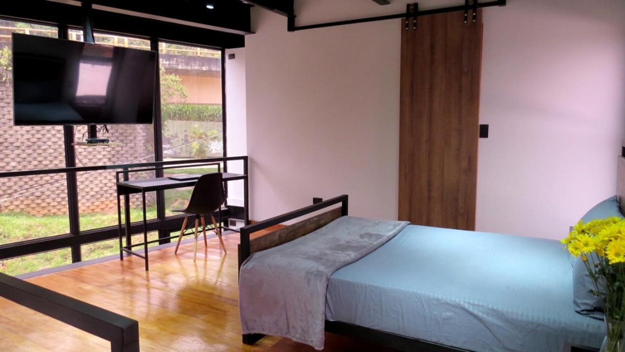 Moderno Lotf Estilo Industrial * Cali