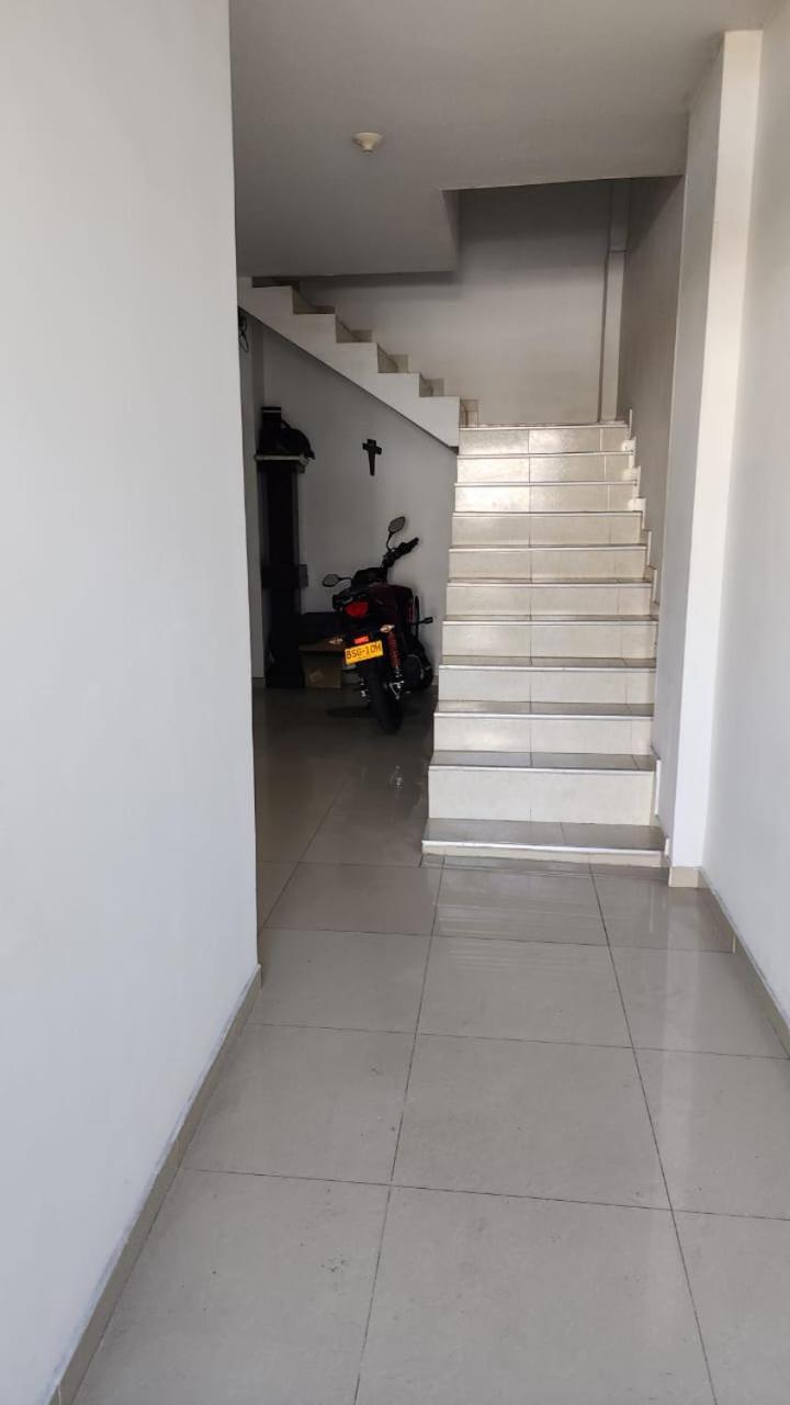 1 Cama Aire Acondicionado 2 Personas Apartamento *