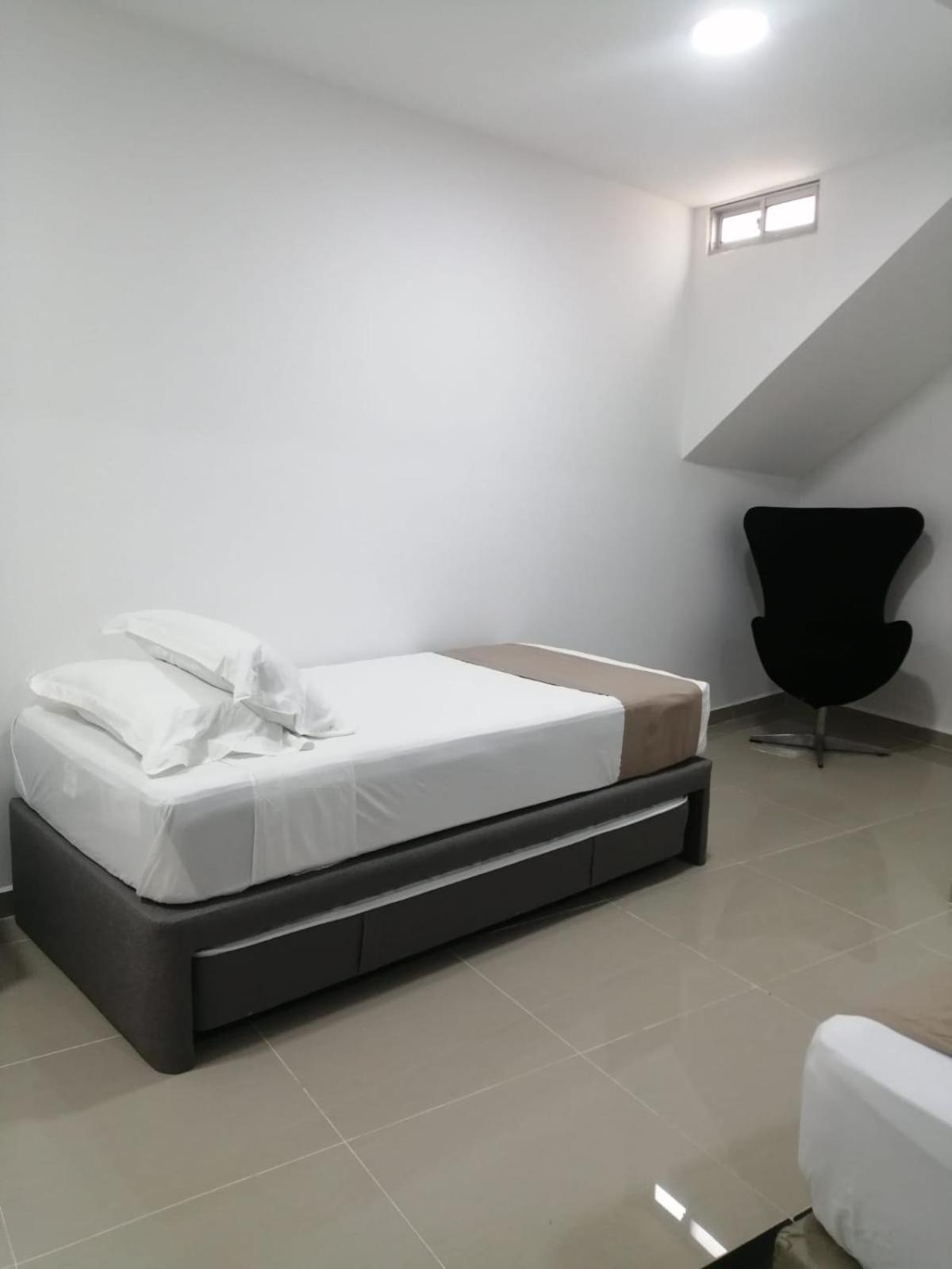 On Apartasuites 4* Cali