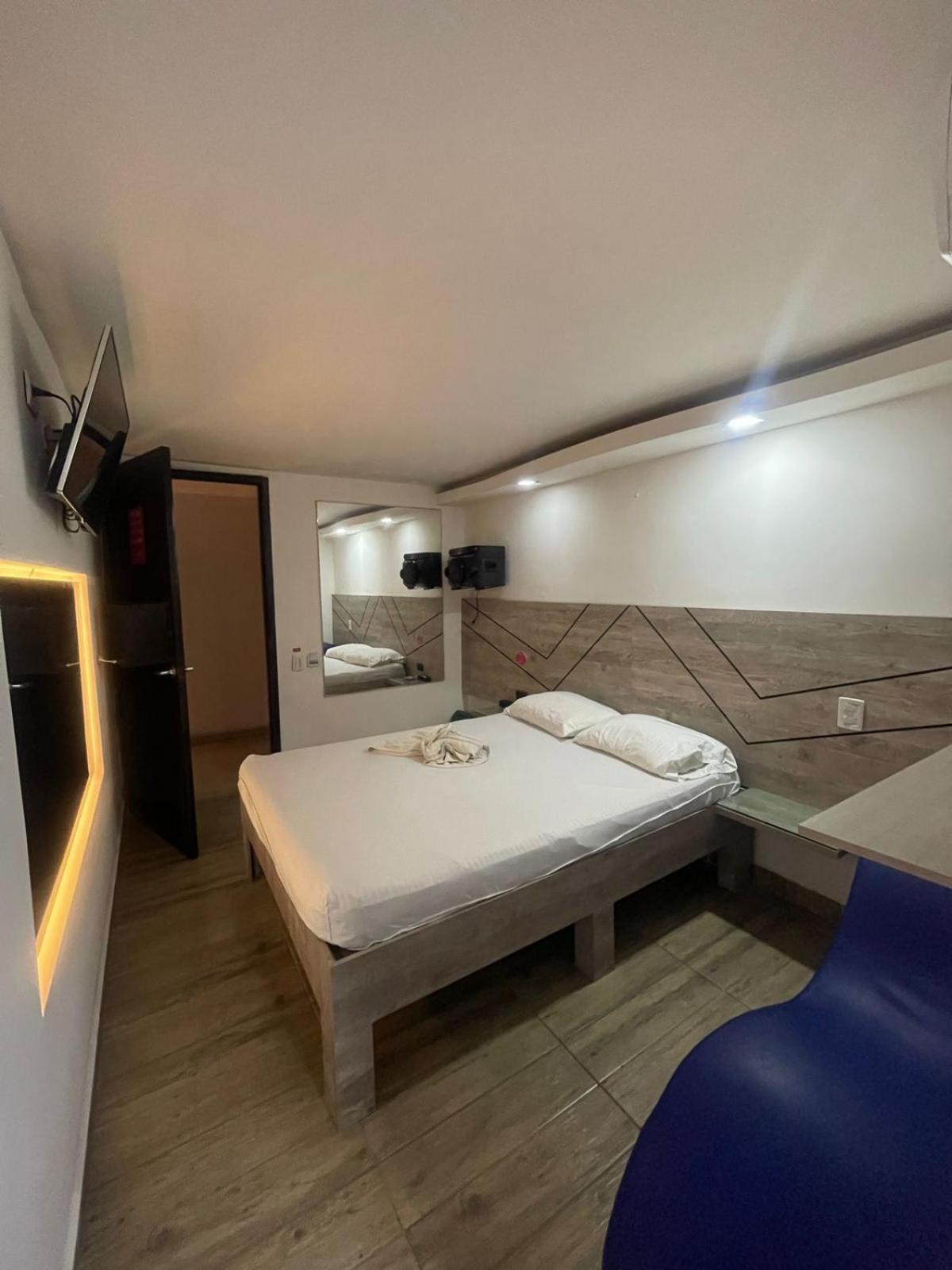 Hotel del amor Caramelo