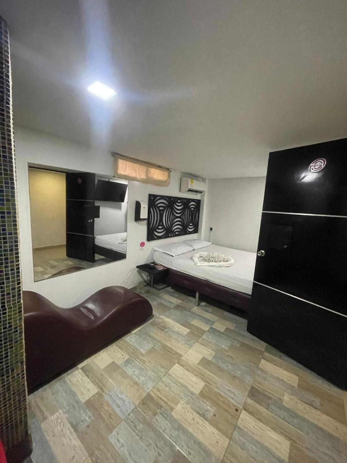Hotel del amor Caramelo Cali