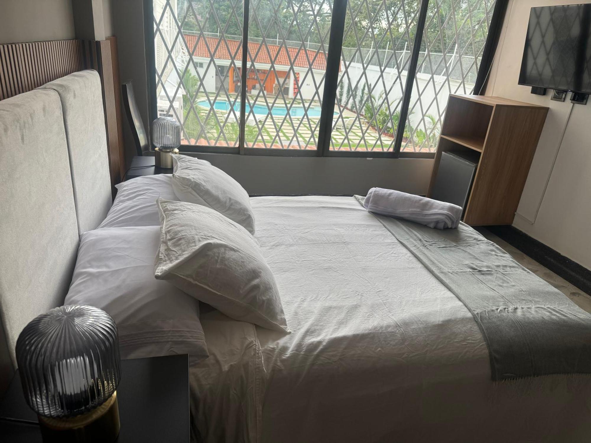 Maca Hotel 4*