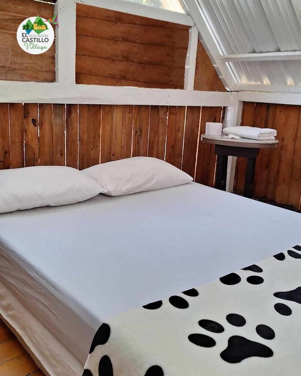Ecohotel El Castillo Village 4*