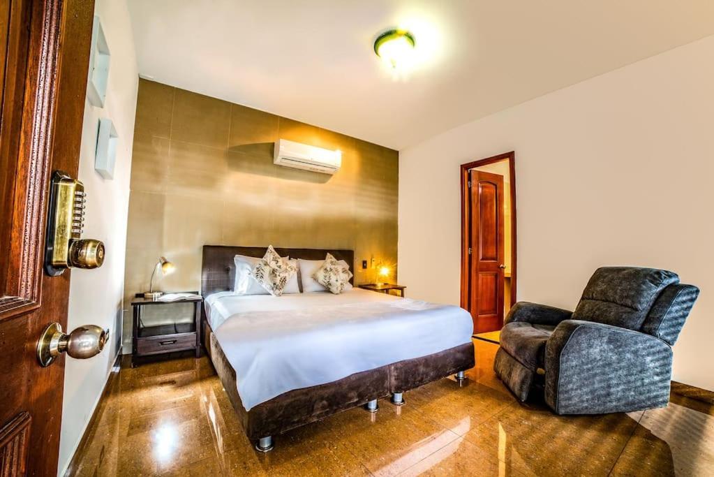 Casa Ilana Ciudad Jardin Cali