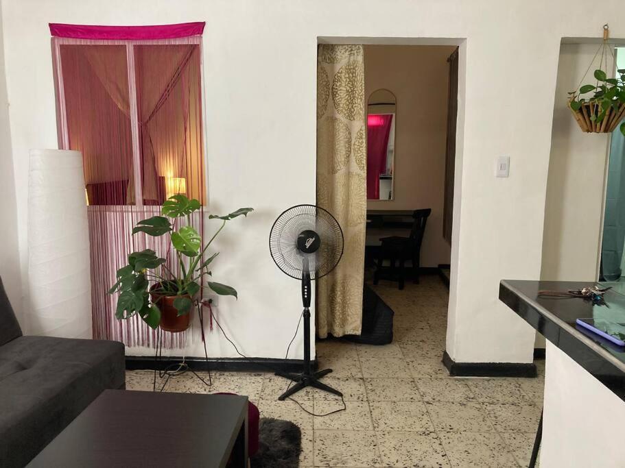 Aparta Estudio En San Antonio Apartamento Cali