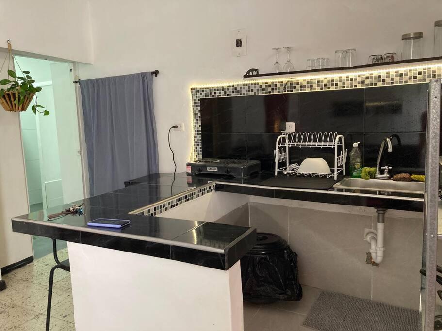 Aparta Estudio En San Antonio