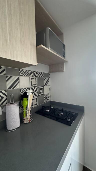 Hb-506 Cozy Loft View Of Cali- W Parking Ac Apartamento Cali