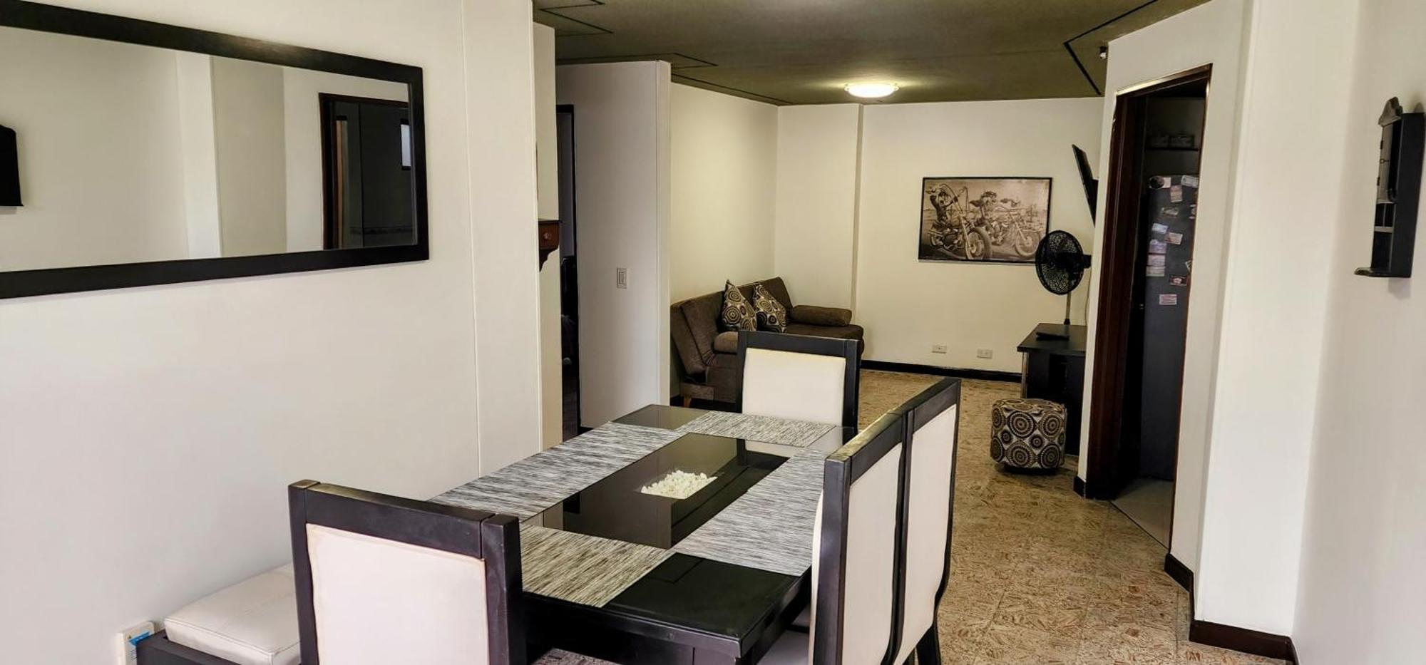 Acogedor Apto Al Lado Del Parque Del Ingenio Apartamento Cali