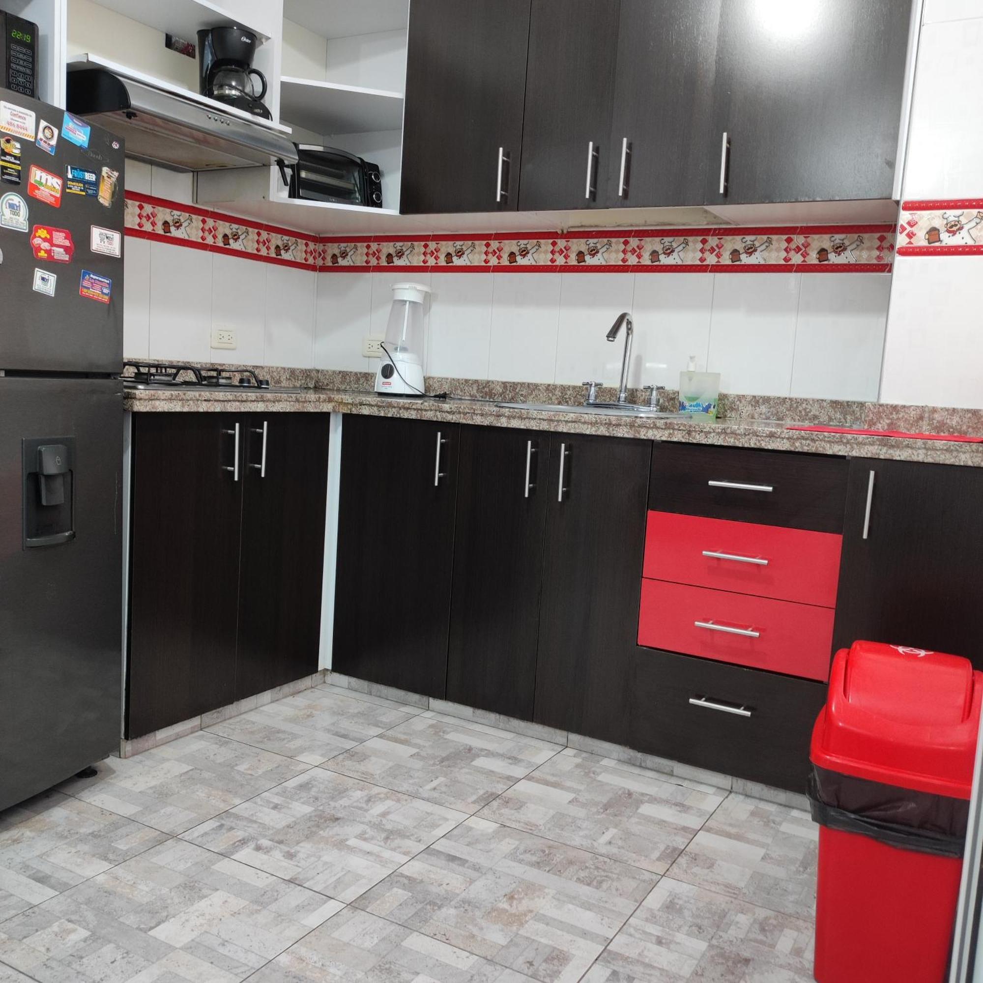 Apartamento Vivienda Turistica Benicalap Cali