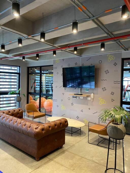 Apartamento Loft Buena Ubic, Confort En Cali