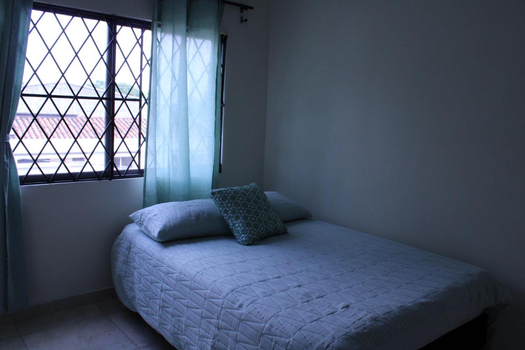 Pensión Casa Esperanza Cali