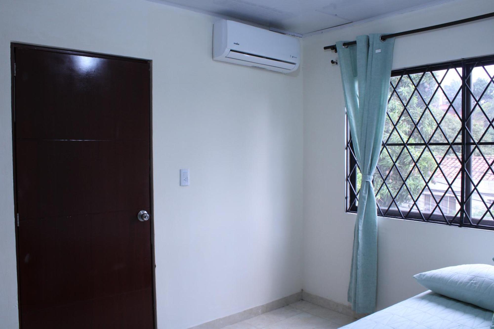 Pensión Casa Esperanza Cali