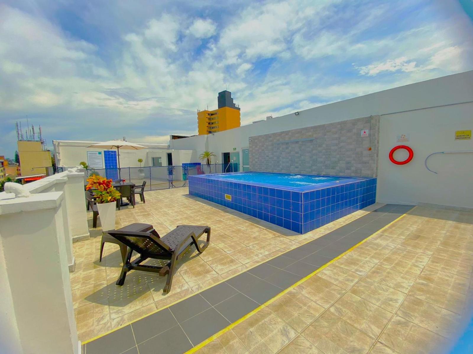 Hotel Granada Real Cali