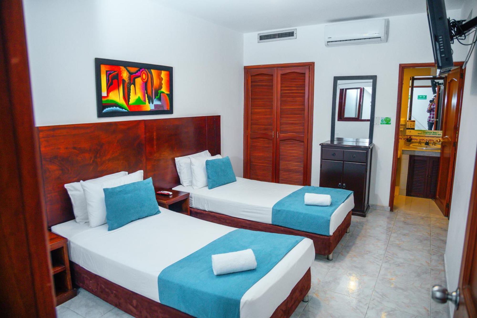 Granada Real Hotel
