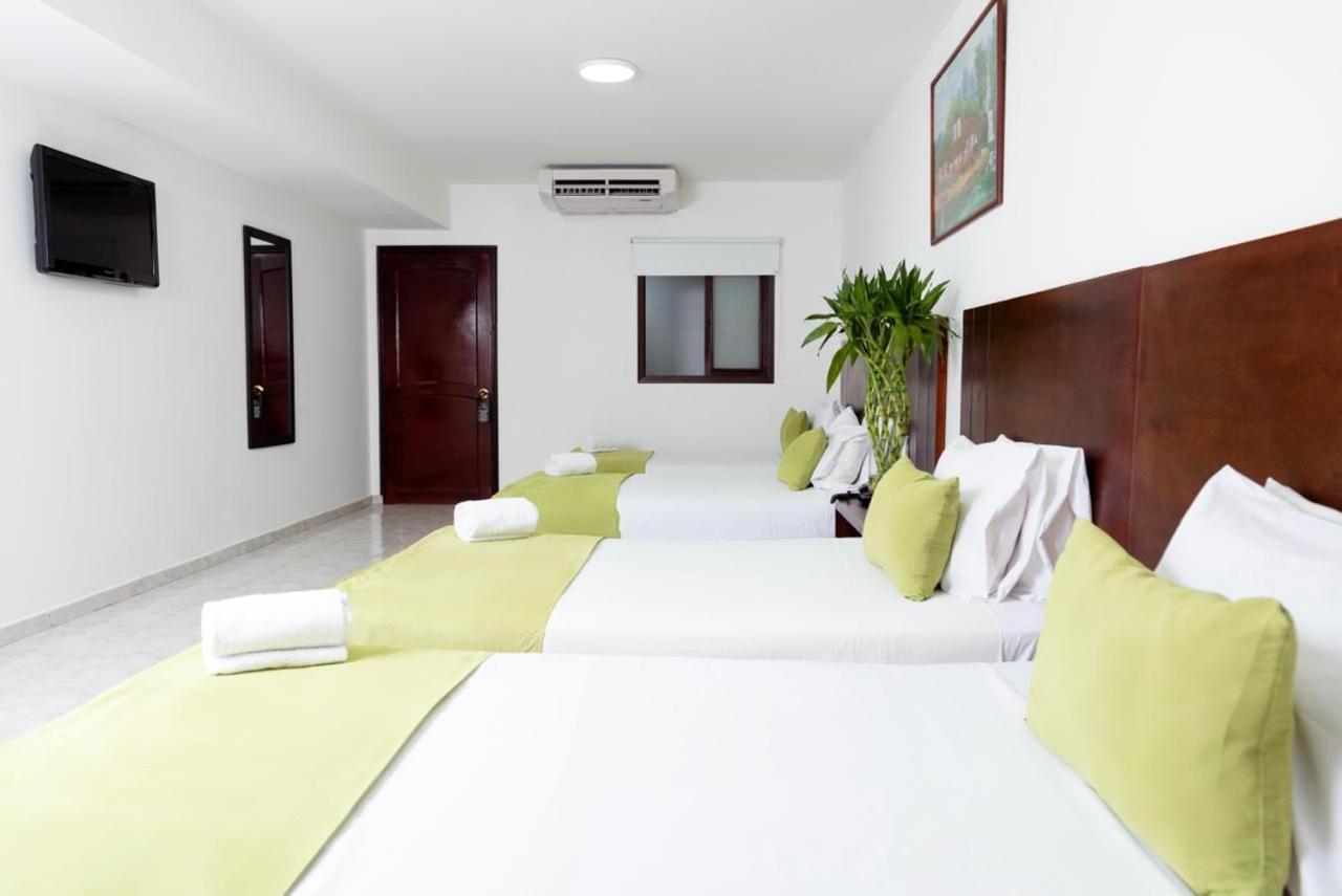 Granada Real Hotel 4*