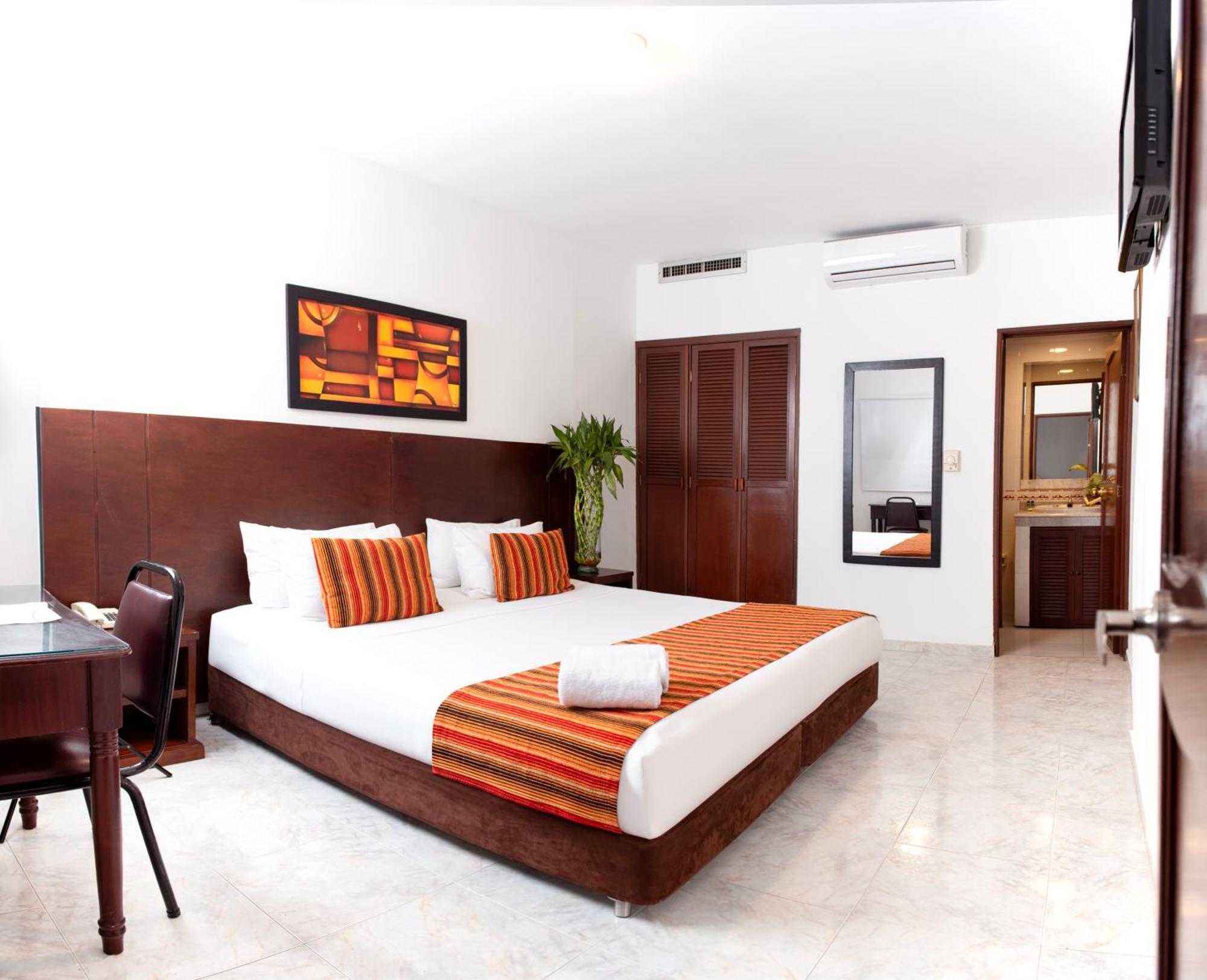 Granada Real Hotel