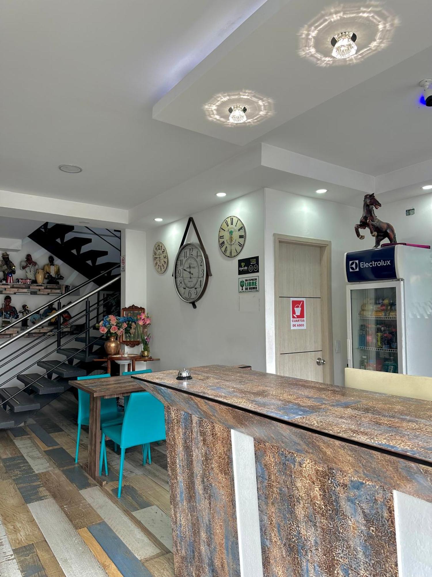 Hotel Maderos Cali