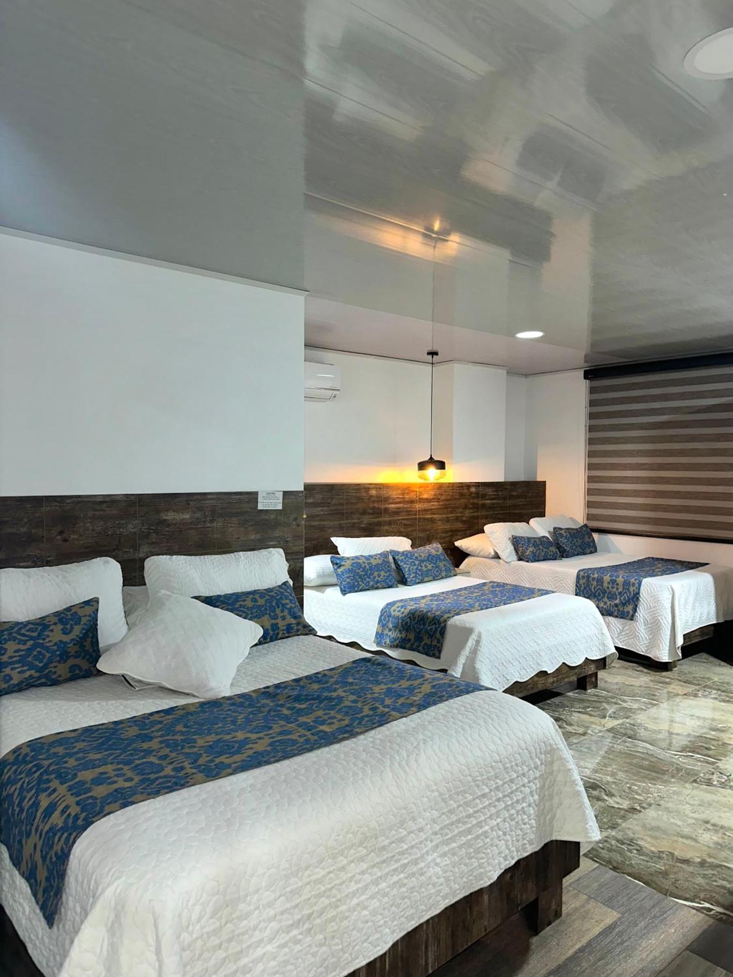 Ayenda 1423 Maderos Hotel Cali