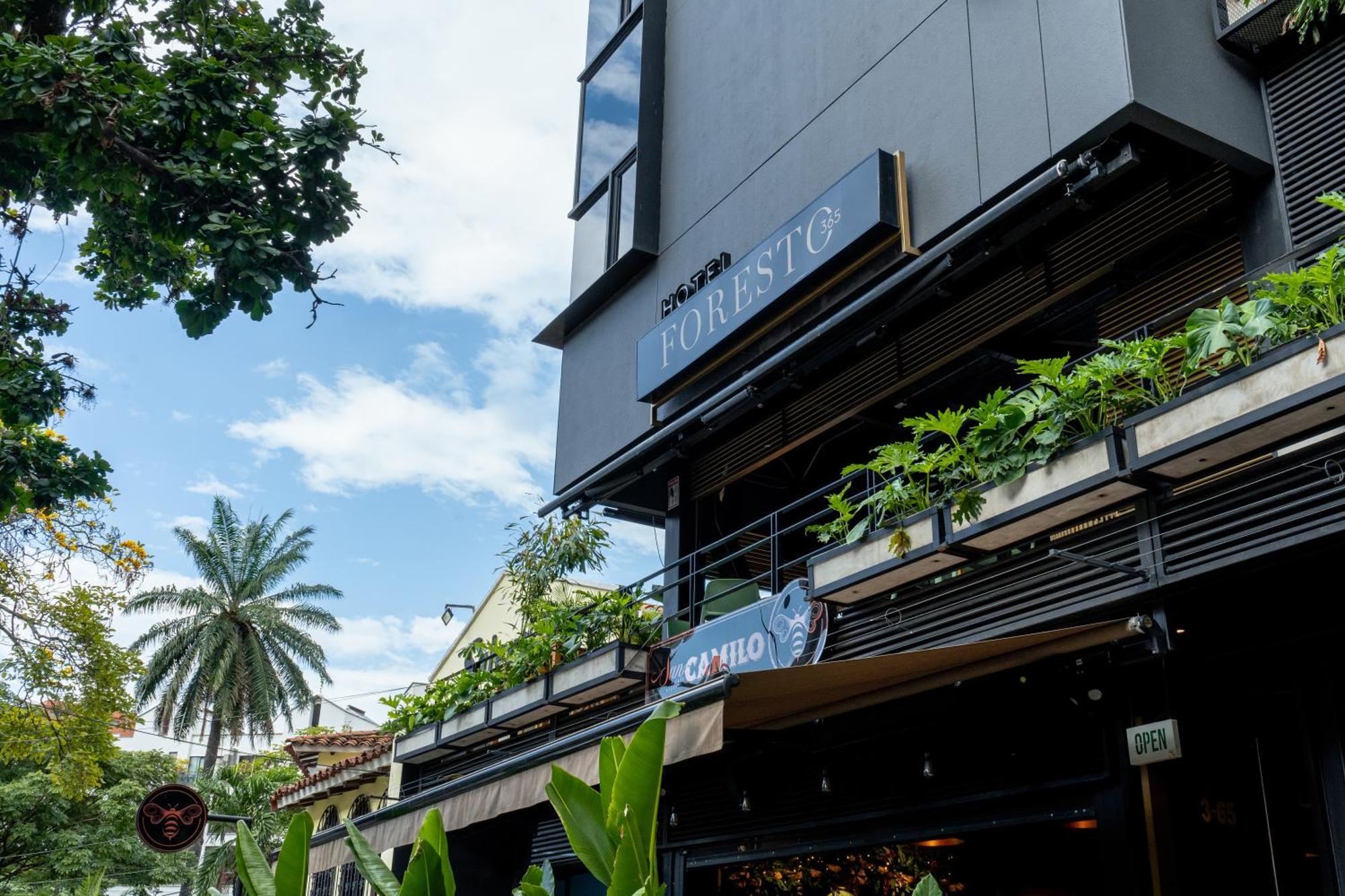 Hotel Ciudad Solar