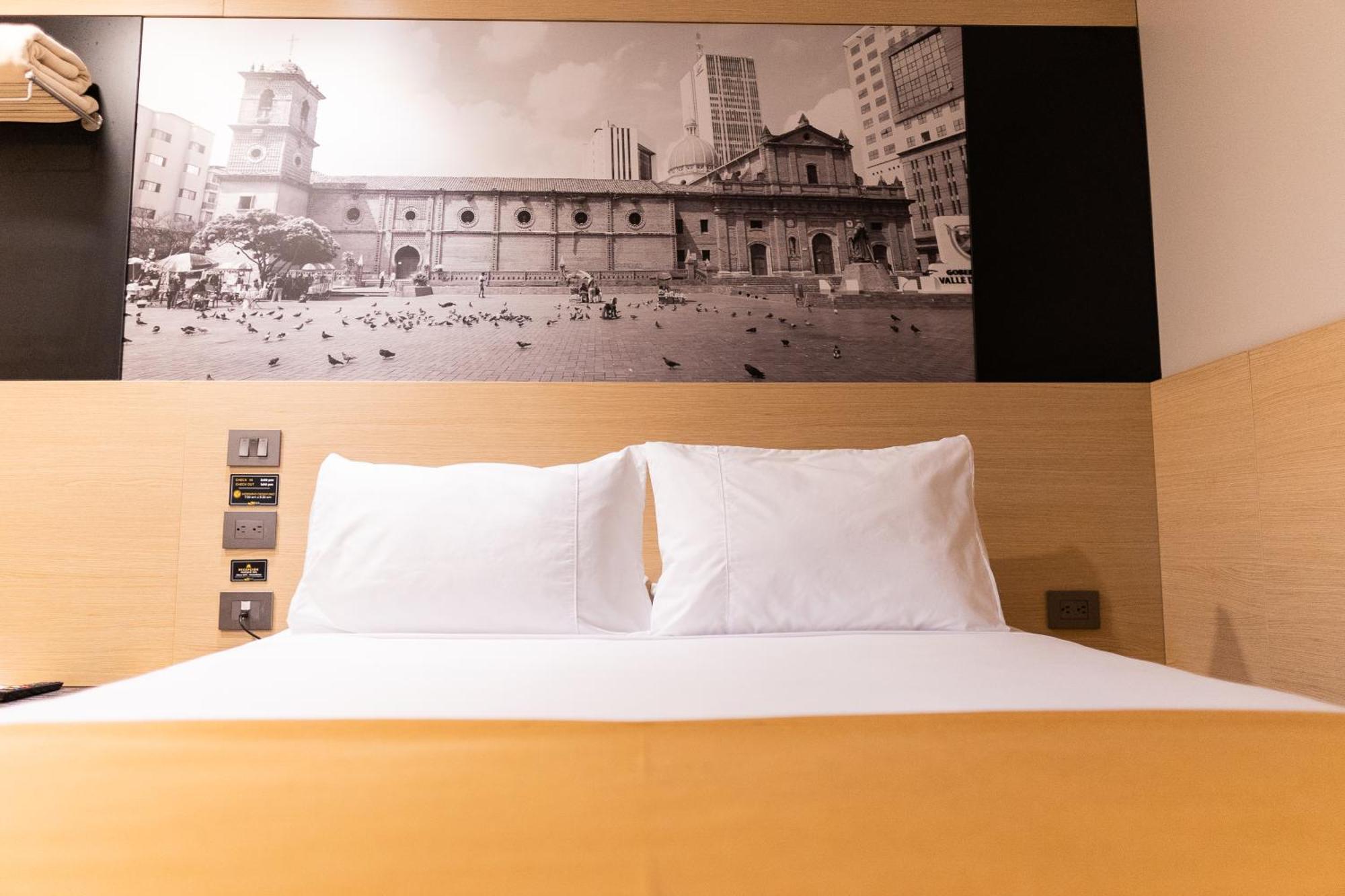 Ciudad Solar Hotel