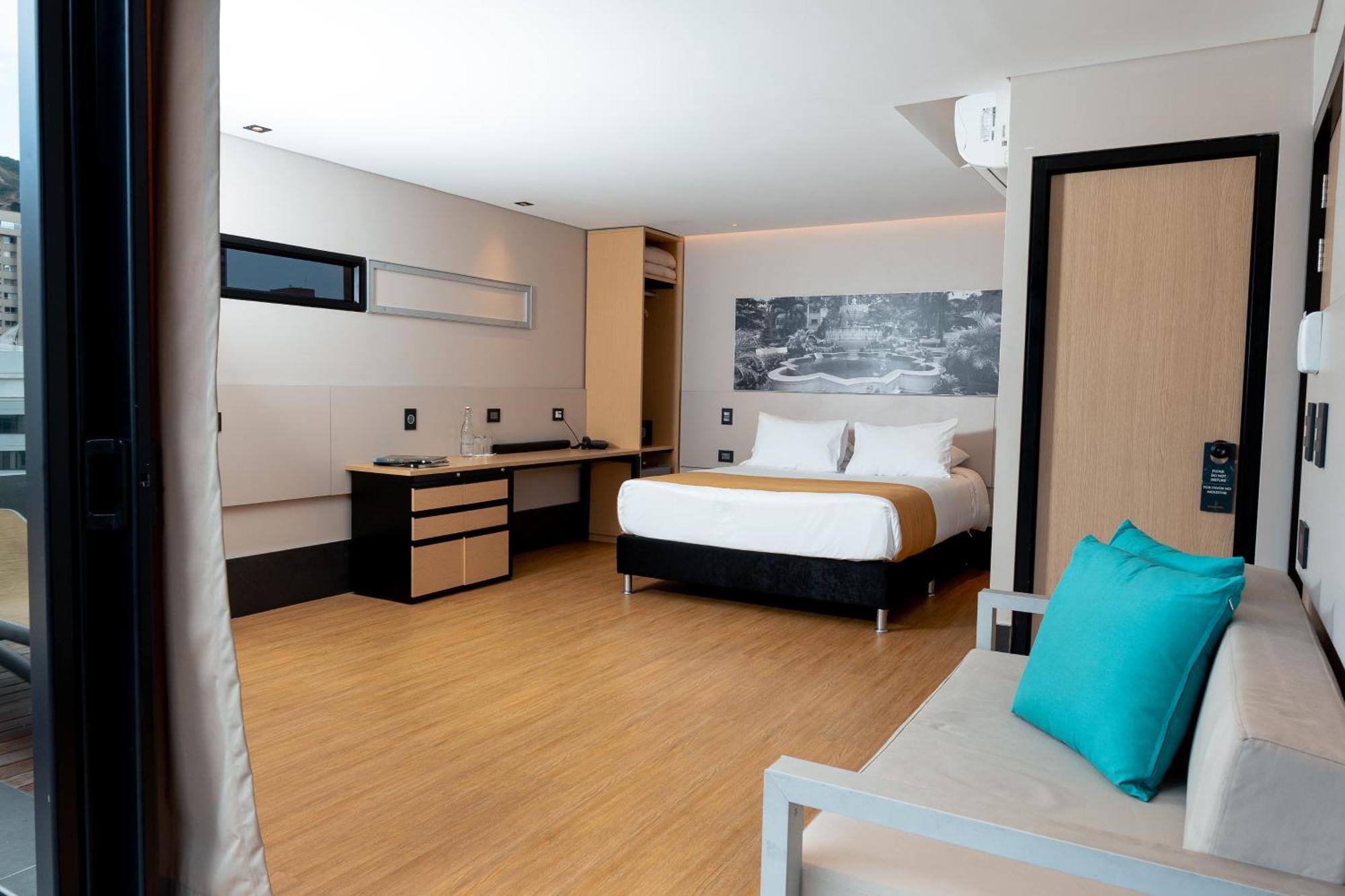 Hotel Ciudad Solar