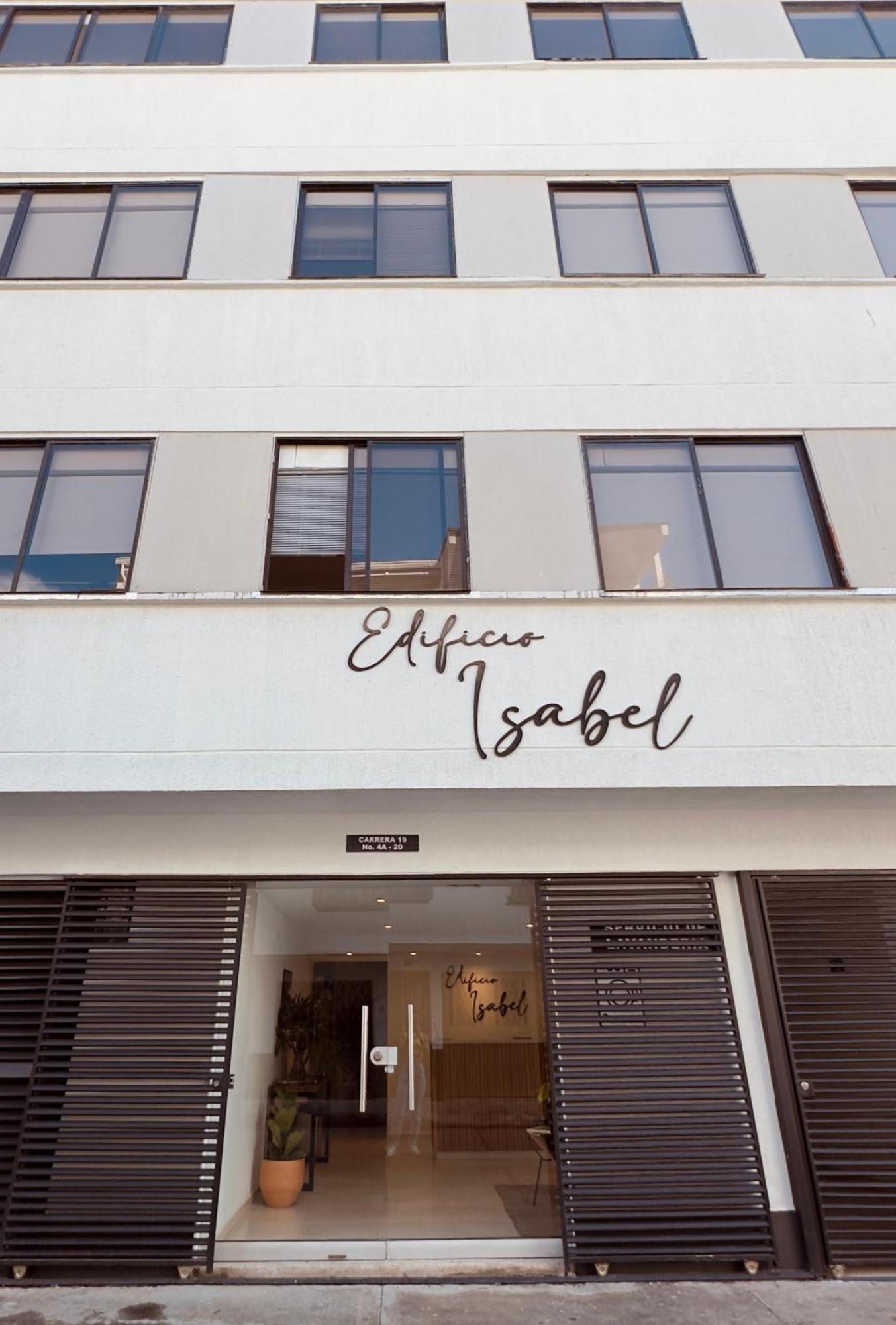 Apartahotel Apartasuites Isabel