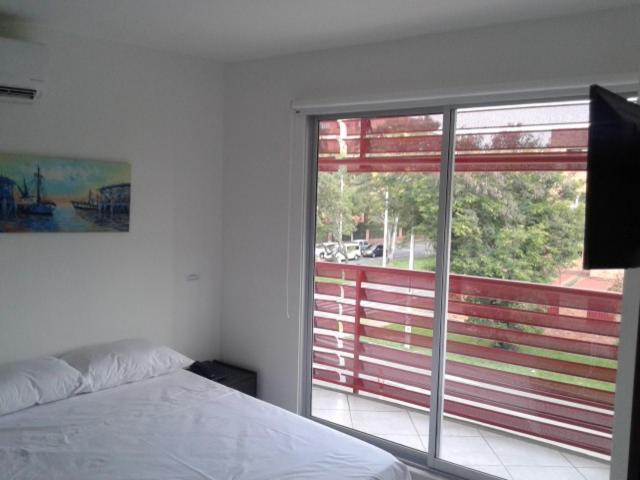 Hotel Depeapan 3*