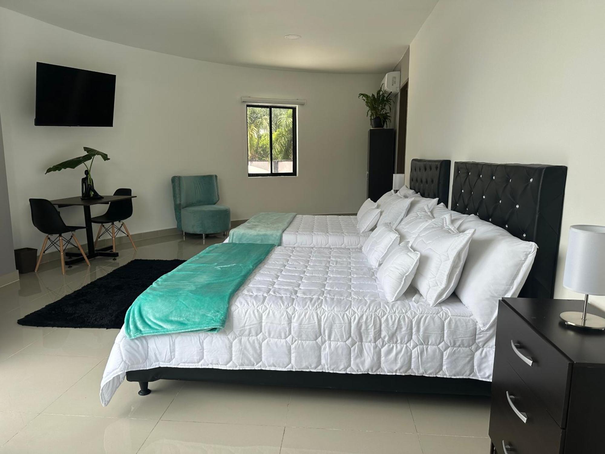 Boutique Ciudad Jardin 4* Cali