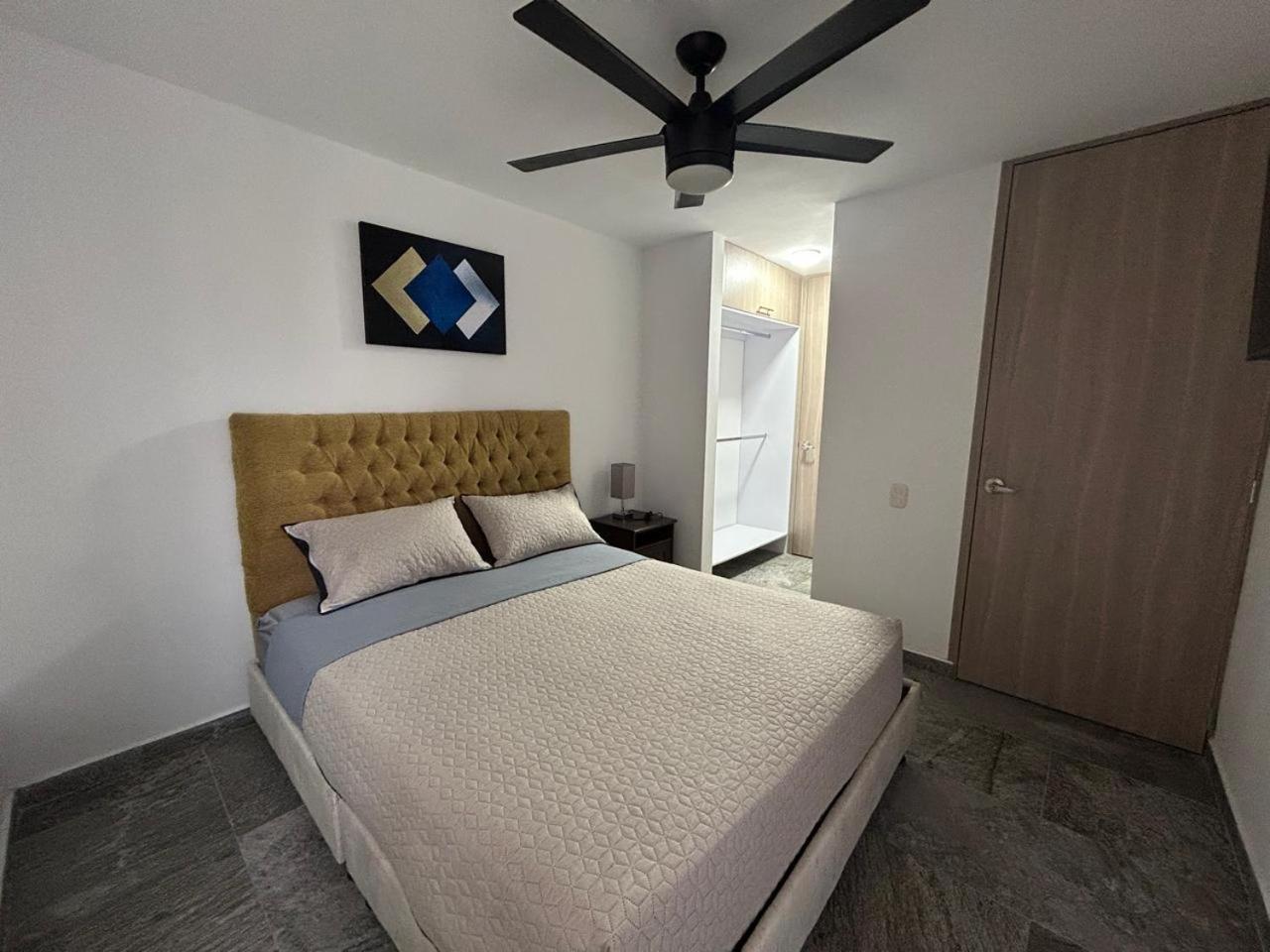 Apartamento Lujoso Apto 5 Min De Clinica Valle De Lili Y Cc Jardin Plaza, 2207 *