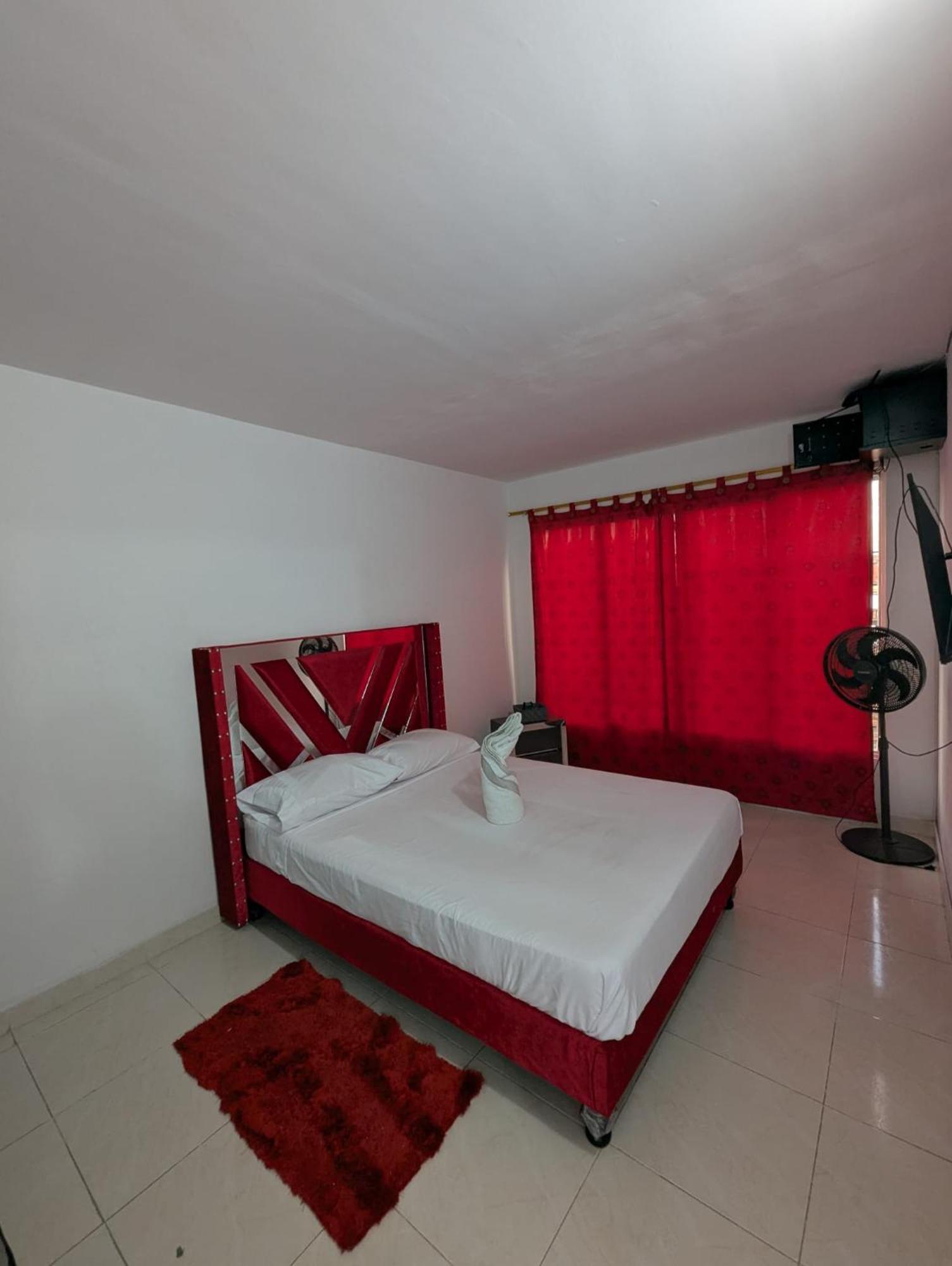 Apartamento Supremely Spacious For Rent *