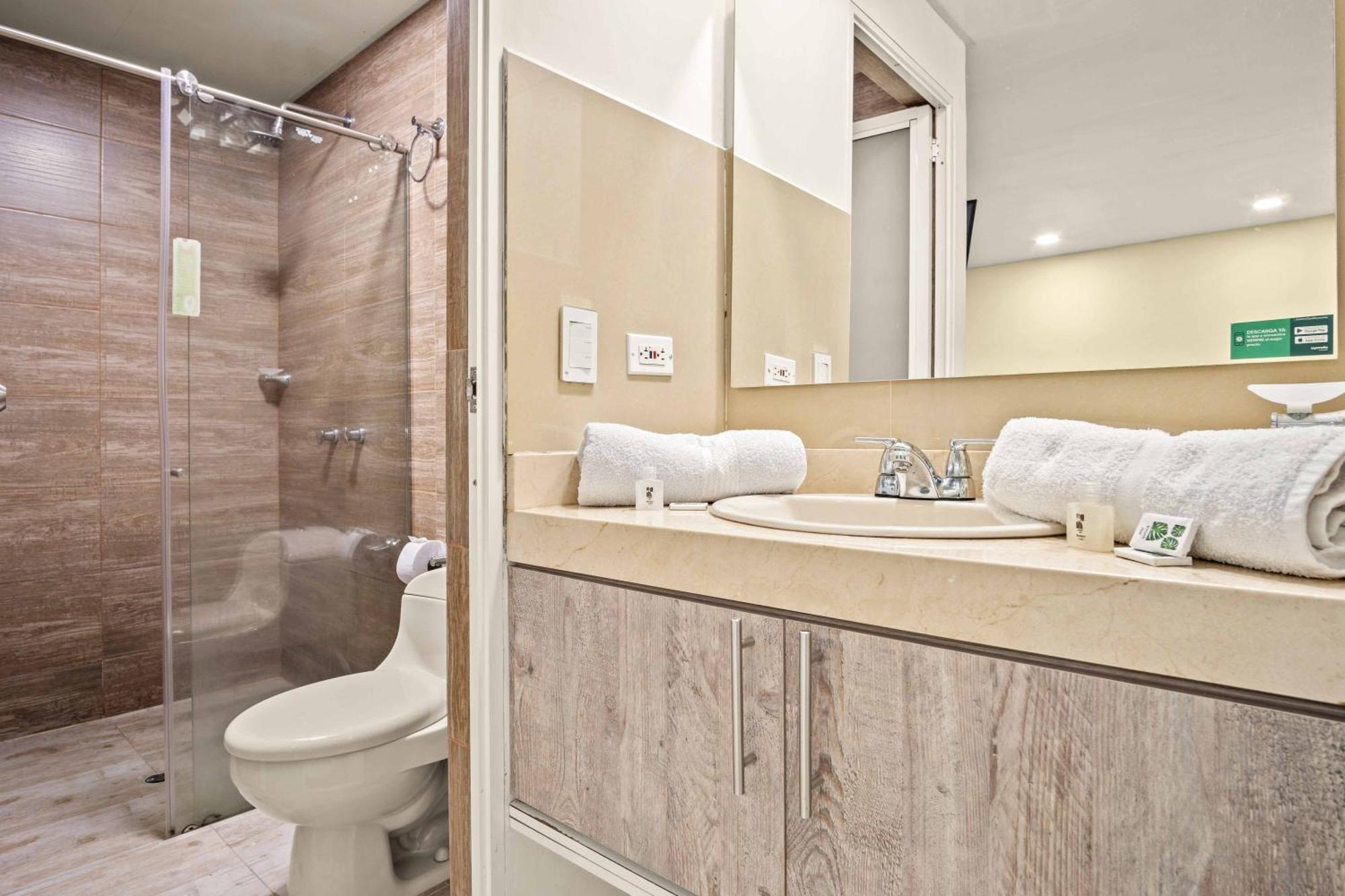 Ayenda 1420 Eco Hotel