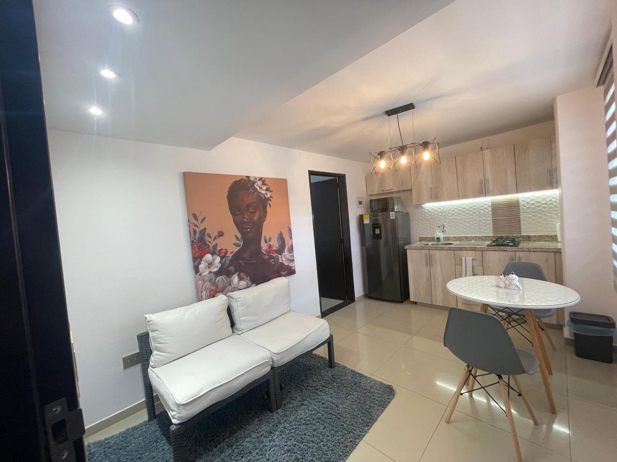 Luxury Liv Gran Limonar