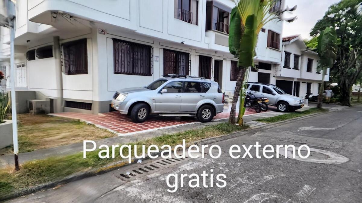 Apartamento Acogedor Apto Al Lado Del Parque Del Ingenio
