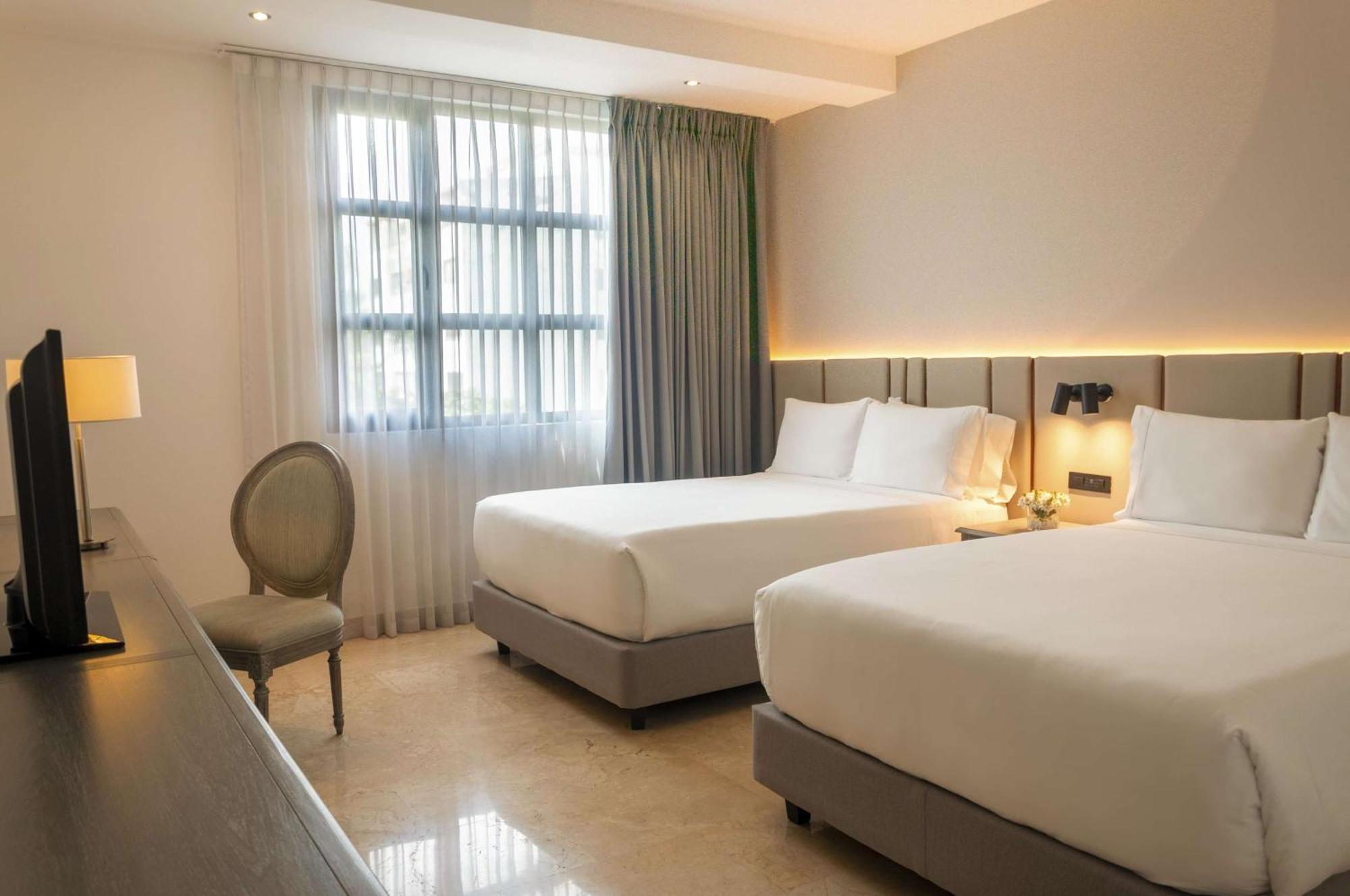 Hotel Nh Boulevard Del Río