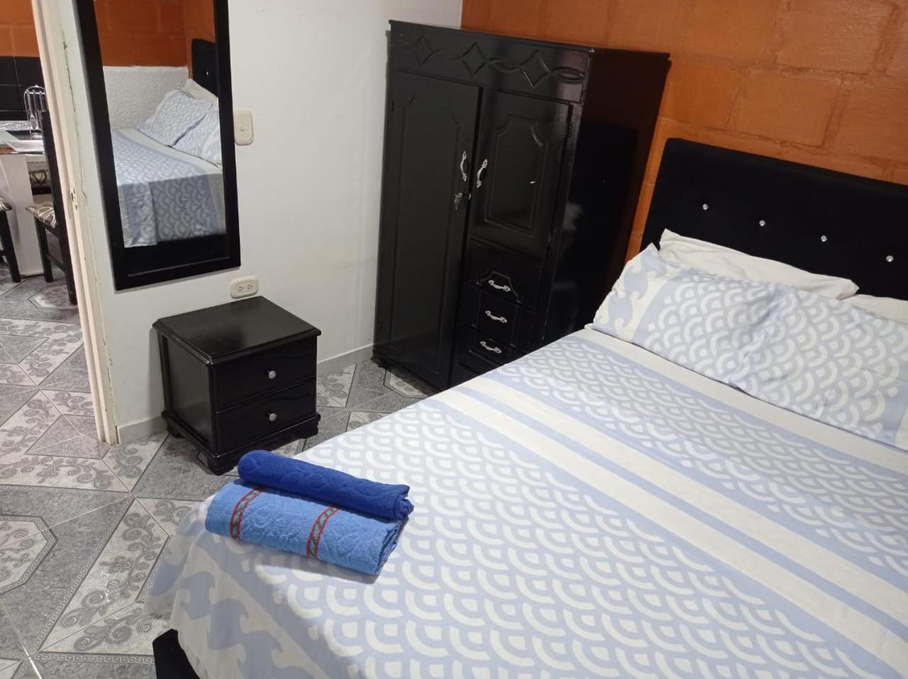 Acogedora Casa Ideal Grupos Grandes Сasa de vacaciones Cali