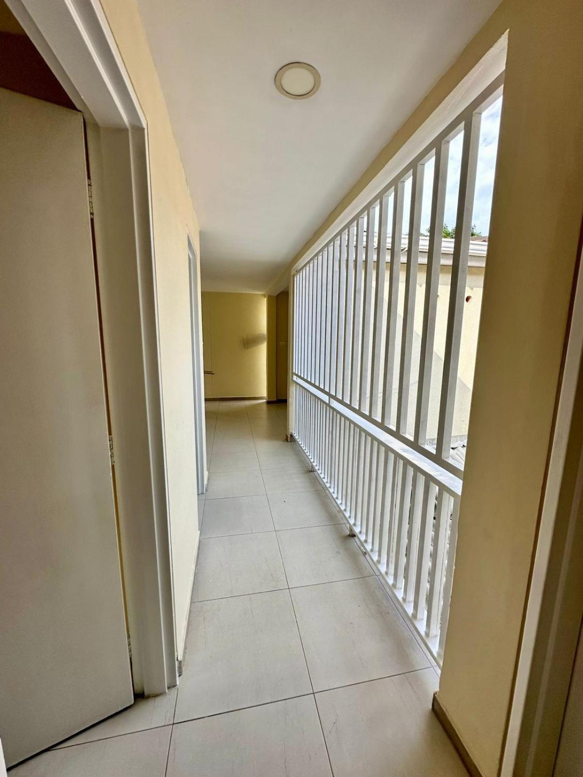 202 - Apartamento *