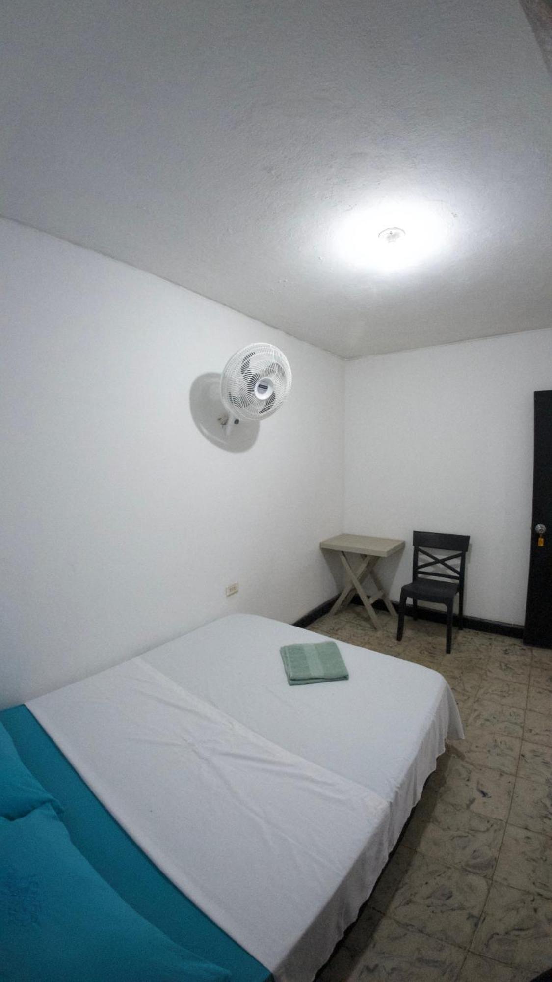 Bau Pensión Cali