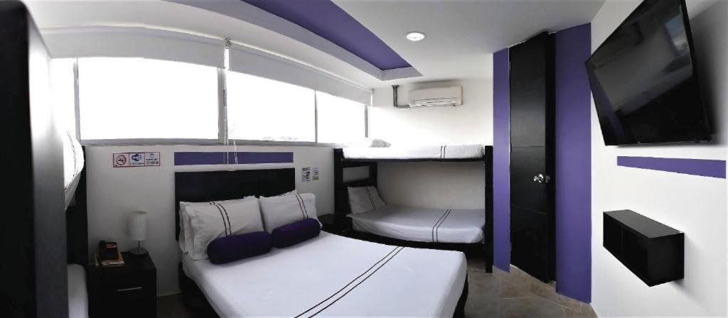 Hotel Colors - Centro 3*