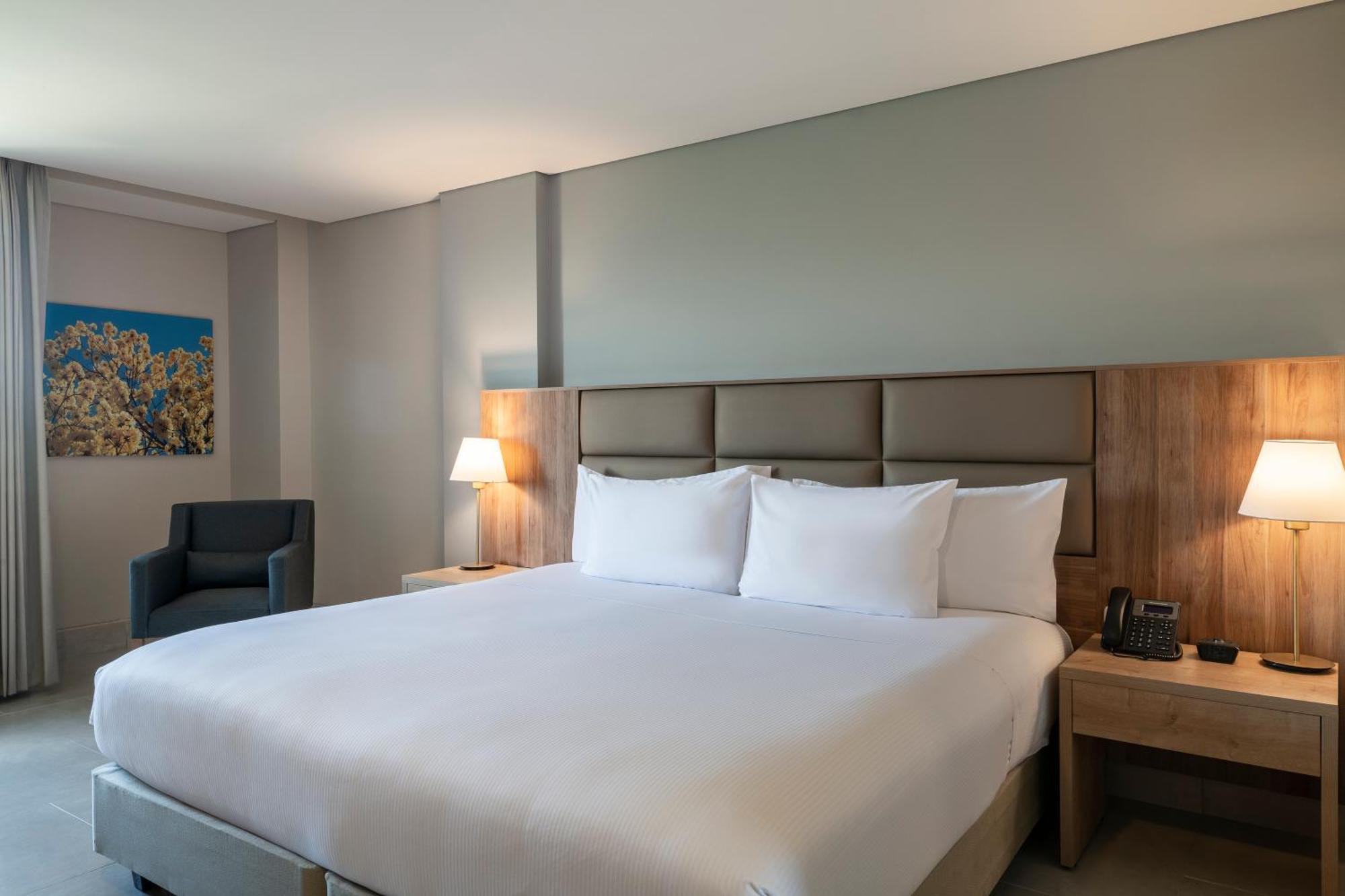Hilton Garden Ciudad Jardin