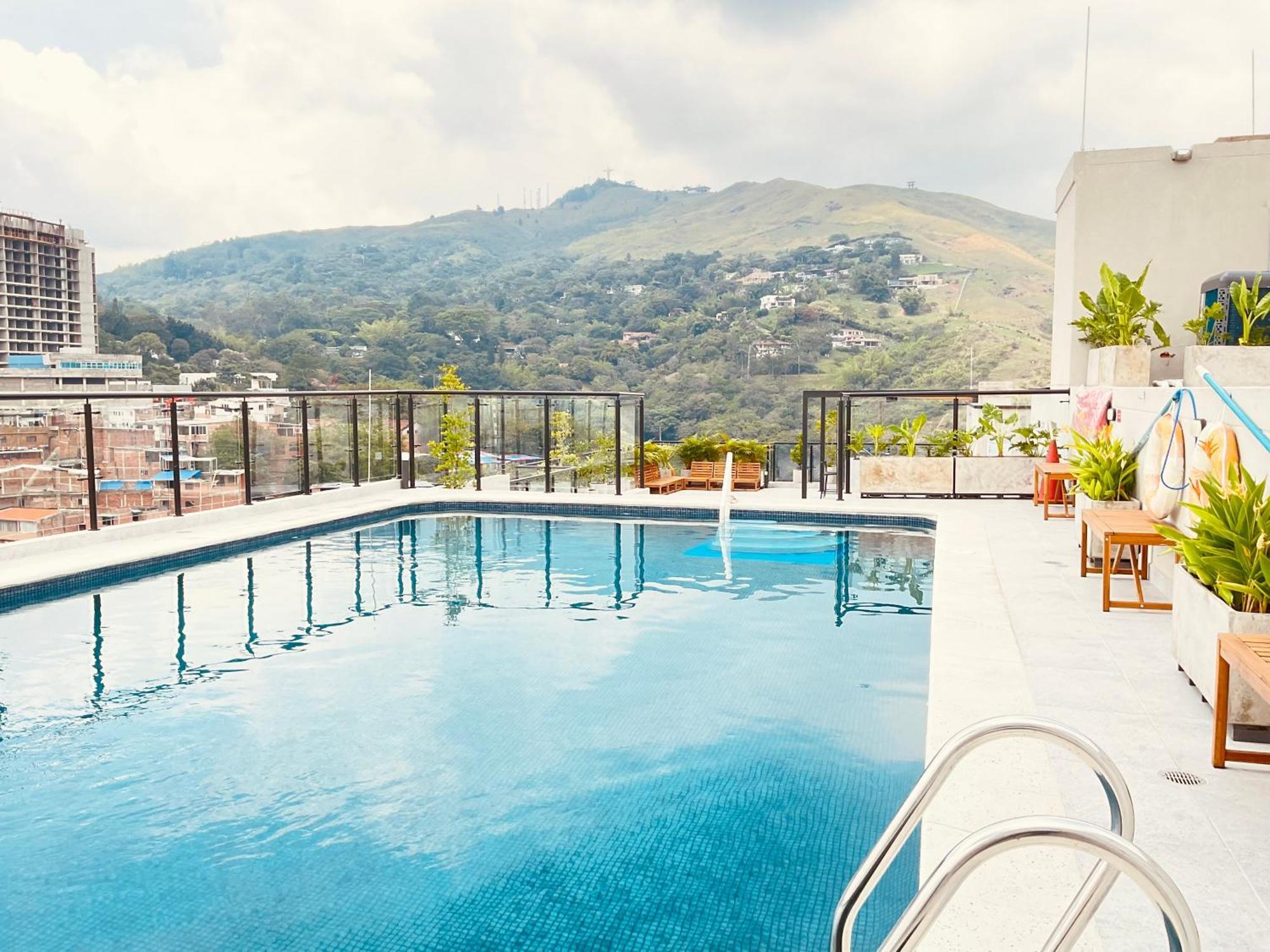 Apartment Altos De Santa Teresita Cali