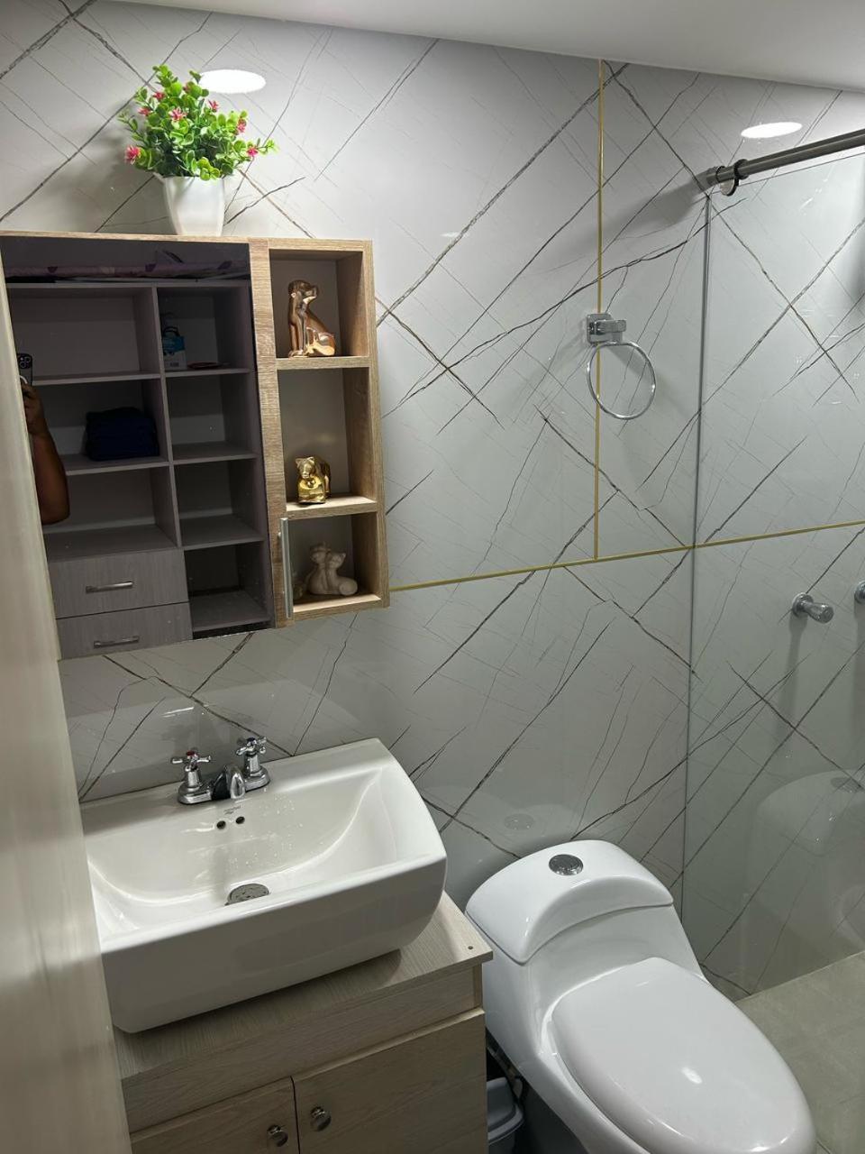 Tranquilidad, Elegancia Y Confort Apartamento